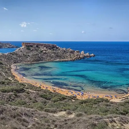 Luxury House Of Character Golden Bay/manikata. *