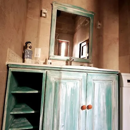 וילה Luxury House Of Character Golden Bay/manikata.