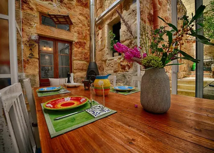 Villa Luxury House Of Character Golden Bay/manikata. St. Paul's Bay