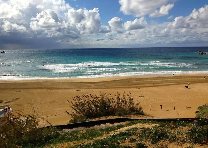 Villa Luxury House Of Character Golden Bay/manikata. St. Paul's Bay