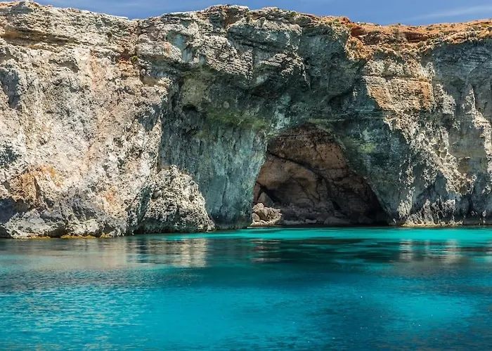 Villa Luxury House Of Character Golden Bay/manikata.