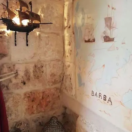 Luxury House Of Character Golden Bay/manikata.