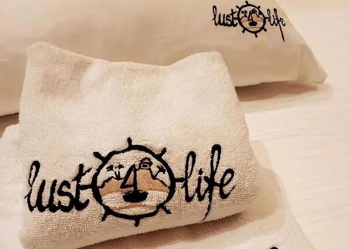 Luxury House Of Character Golden Bay/manikata. Villa *