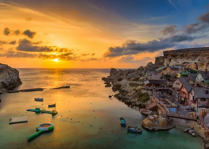 Luxury House Of Character Golden Bay/manikata.