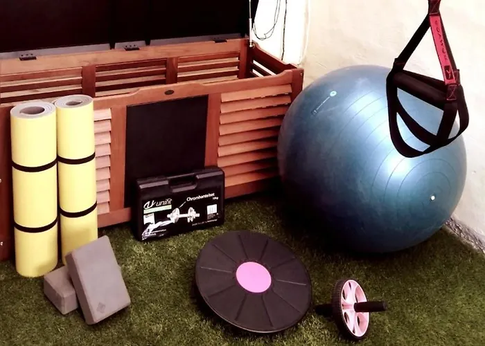 Vilă Luxury House Of Character Golden Bay/manikata. *