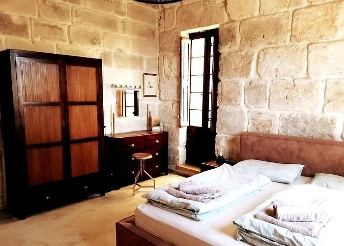 Luxury House Of Character Golden Bay/manikata. Villa