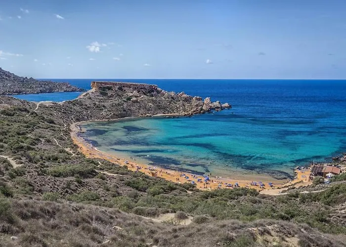 Luxury House Of Character Golden Bay/manikata. *