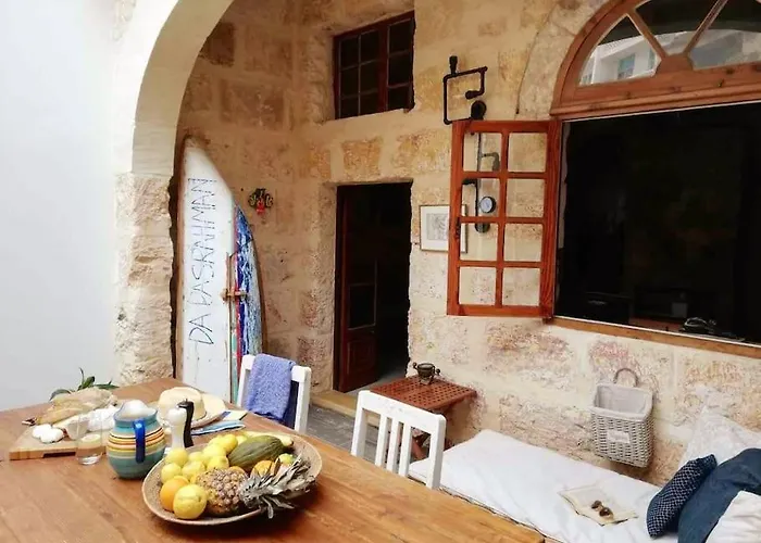 Luxury House Of Character Golden Bay/manikata. * St Paul's Bay